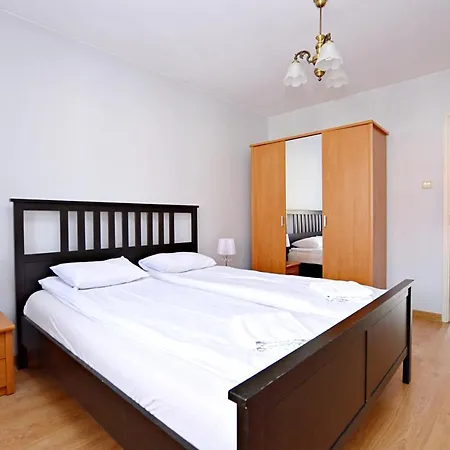 Bright Victus With Parking In The Heart Of By Renters アパート *